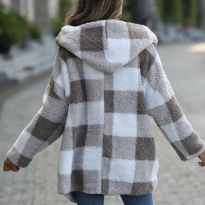 Long Sleeve Loose Plaid Puffer Coat without Buttons