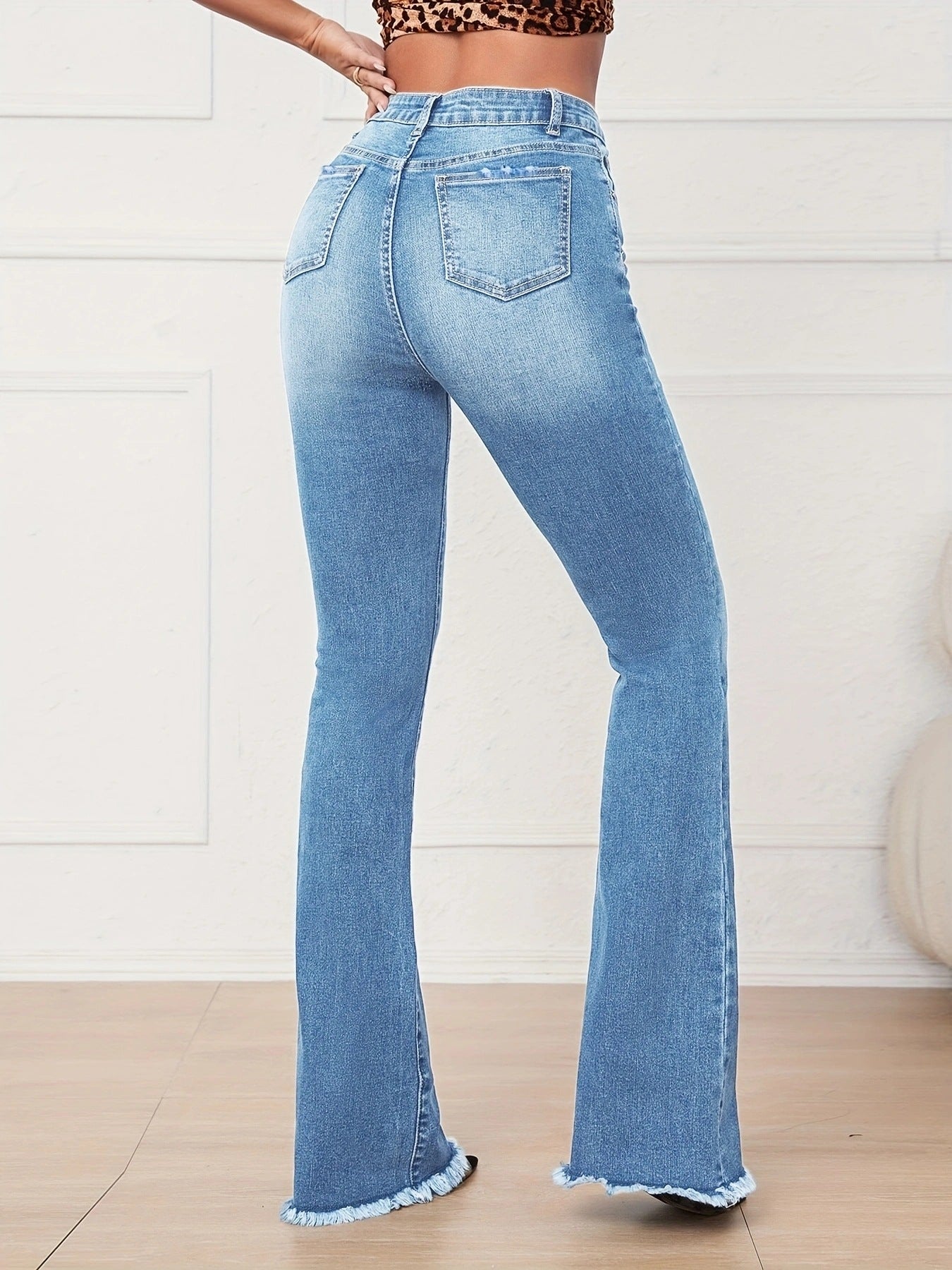 Elastic Mid Waist Slightly Flared Jeans