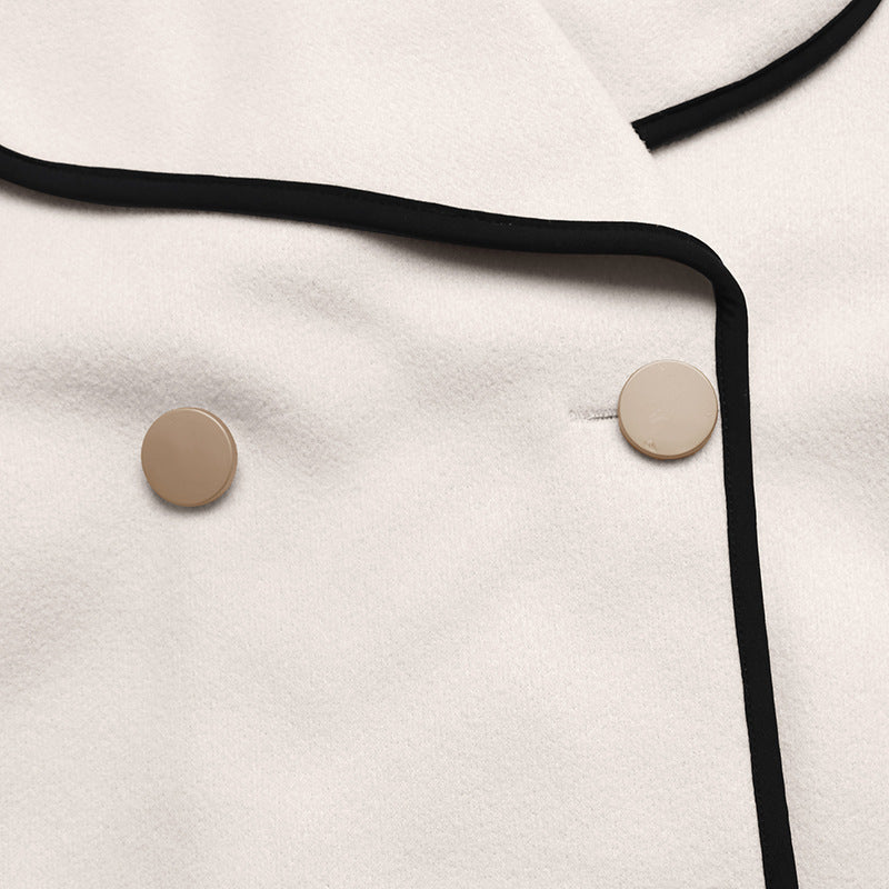 Simple Big Collared Edge Short Woolen Coat