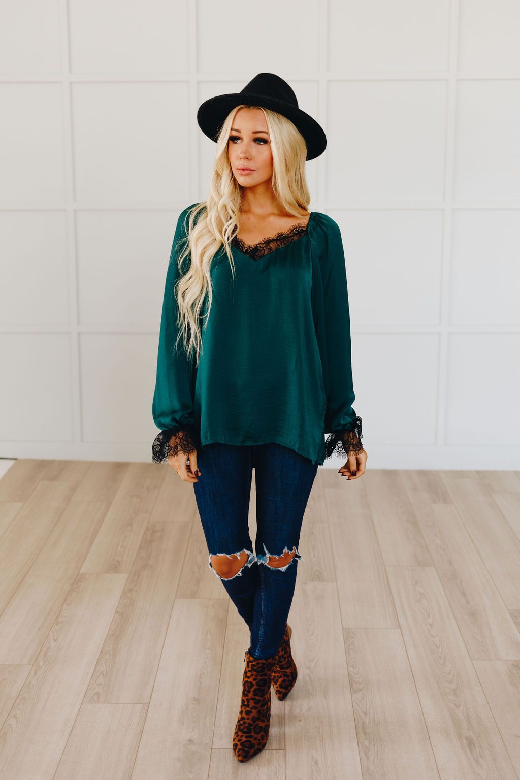 The Morning View Lace Blouse Stay Warm In Style