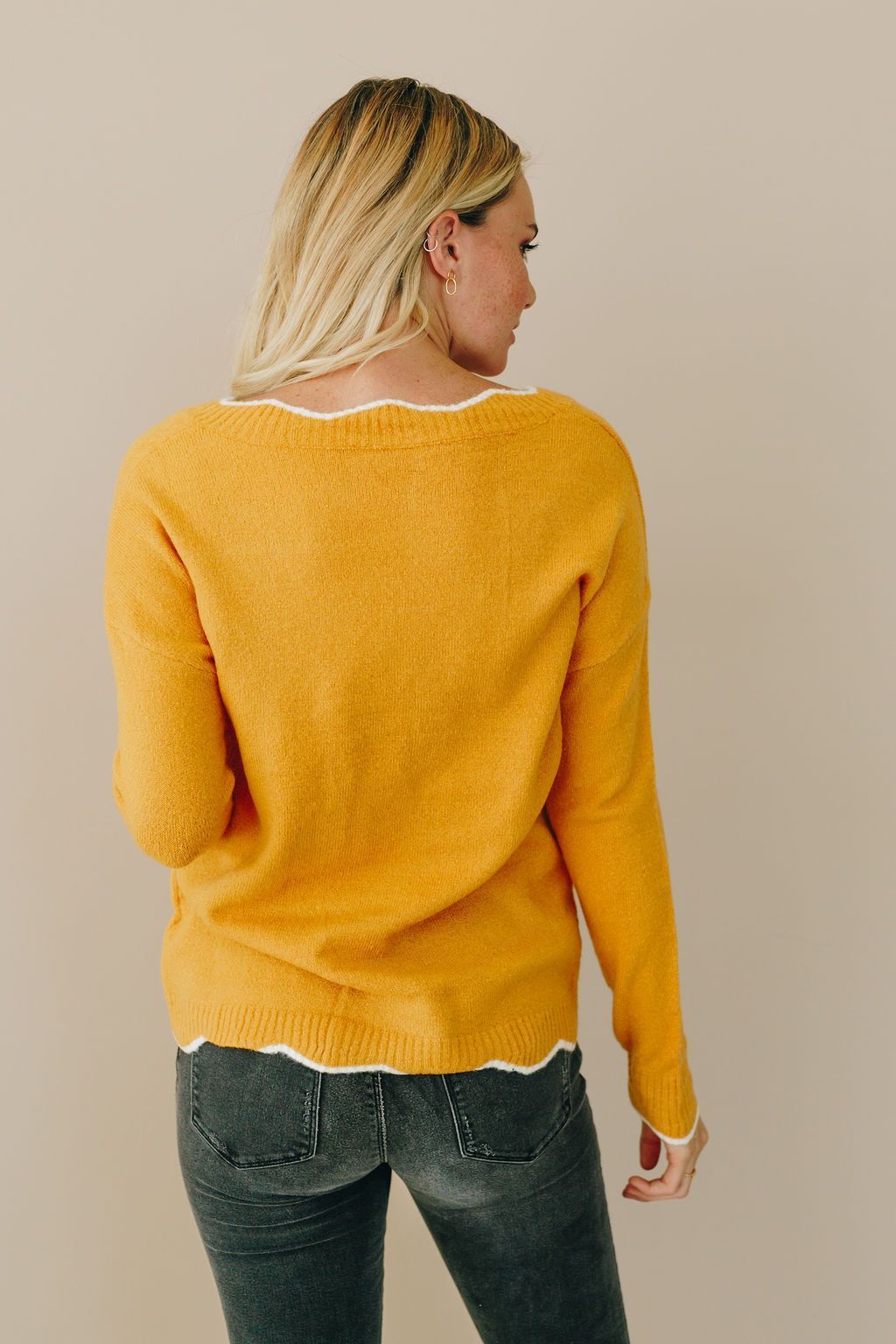 Salty Sea Scallop Sweater Stay Warm In Style